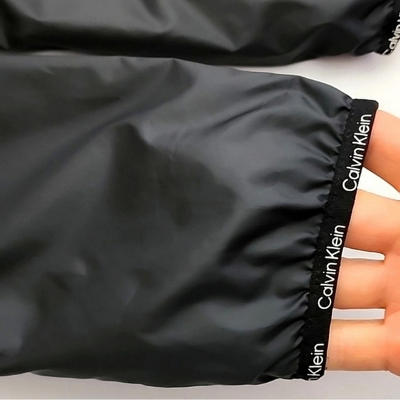 Calvin Klein Women's 3/4 Length Black Nylon Hooded Jacket Fleeced Lined Size M - Picture 8 of 15